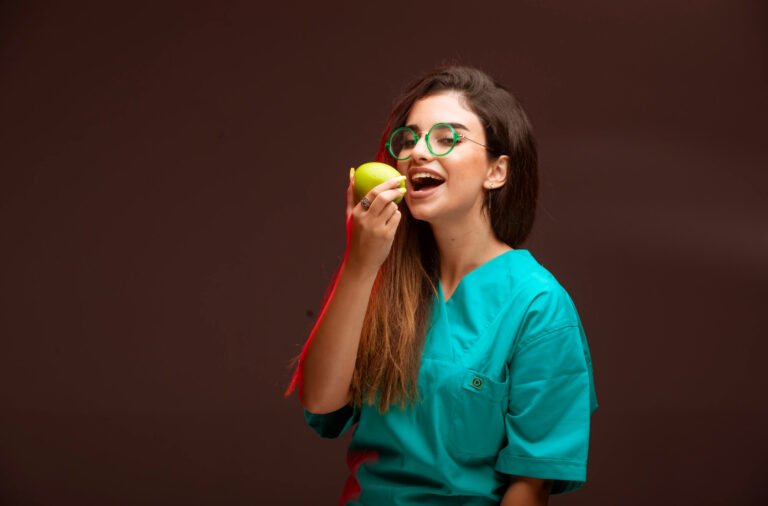 What is the connection between diet and oral health?